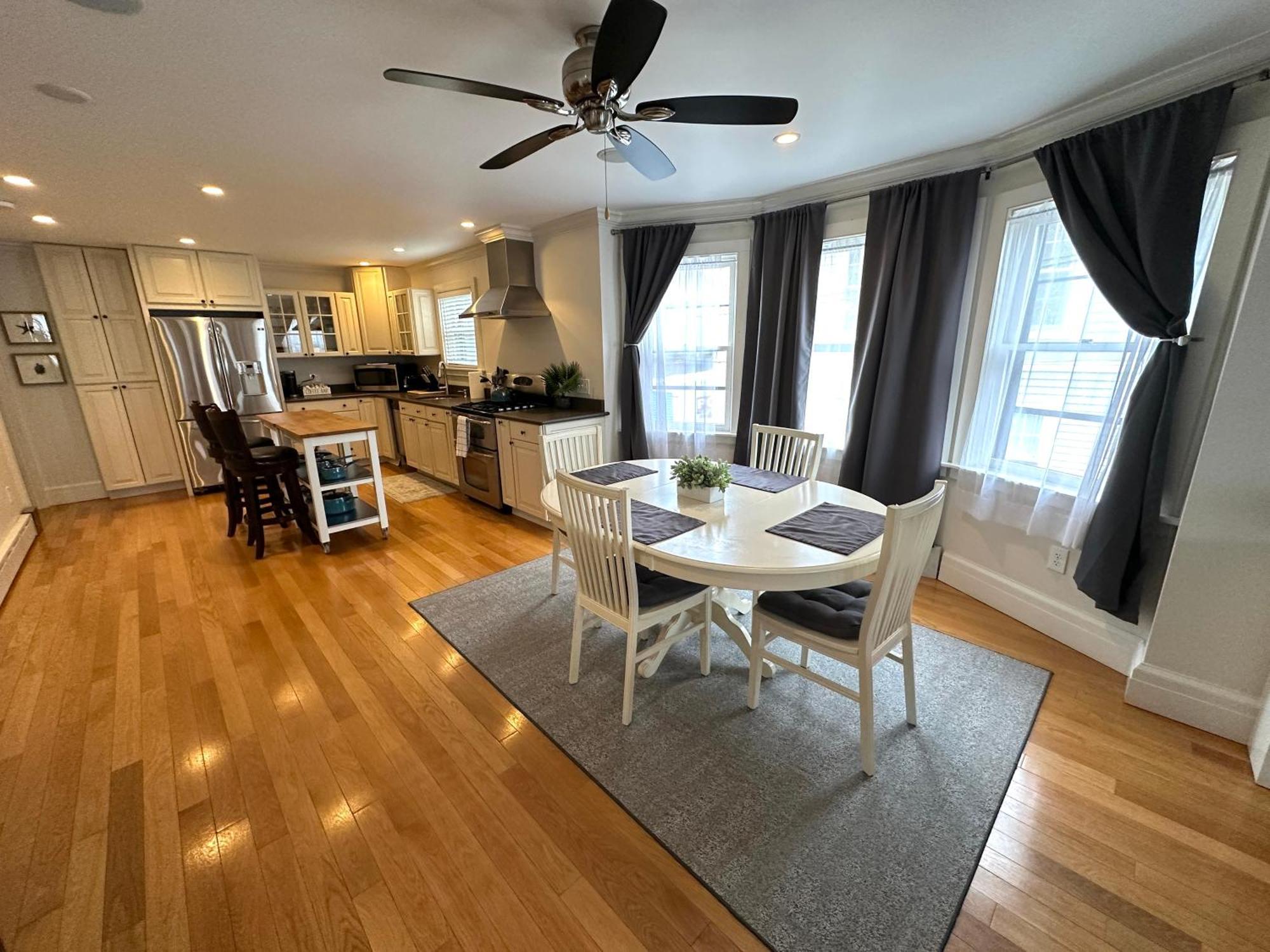 86 Dr Marcus House - Popular Broadway Area Newport Kültér fotó